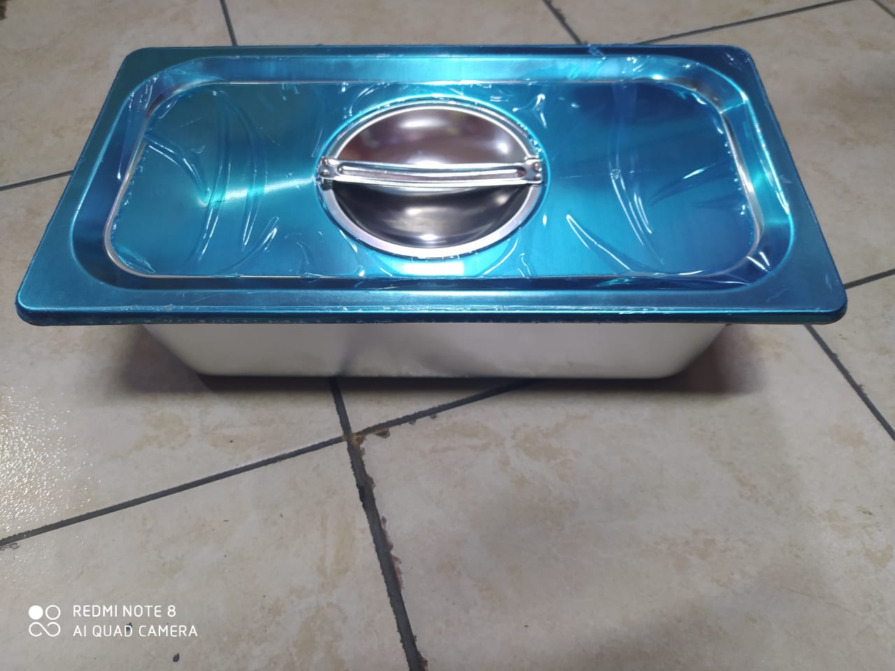 BANDEJA  (Inox 2 Kilo 33*18*10 cm)